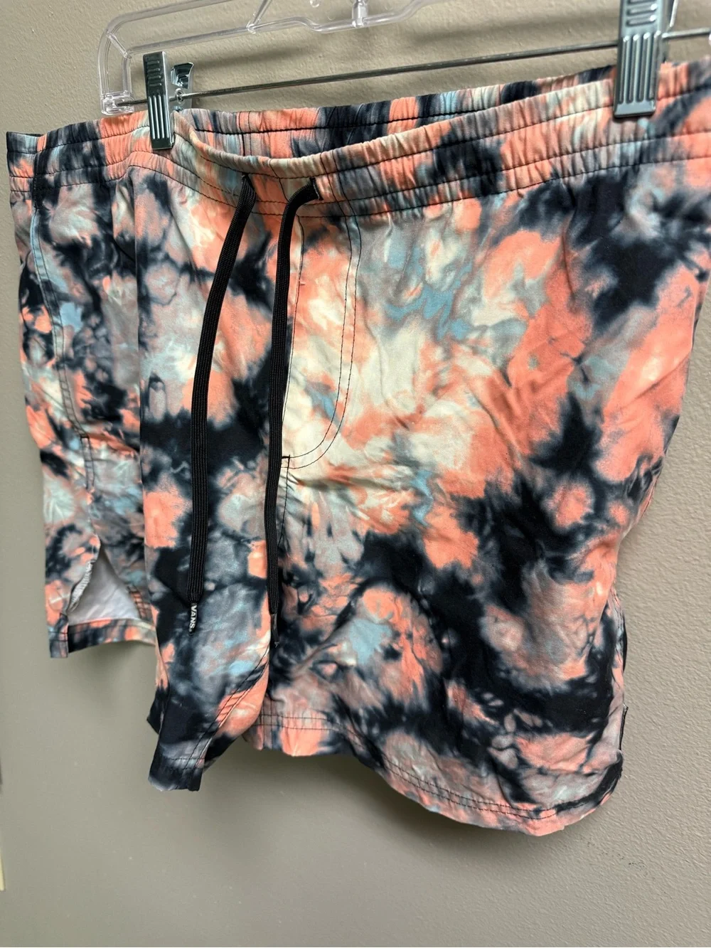 Vans men’s swim